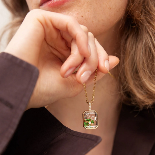 Retro Glass Photo Locket Necklace Transparent Golden Jewelry Necklace